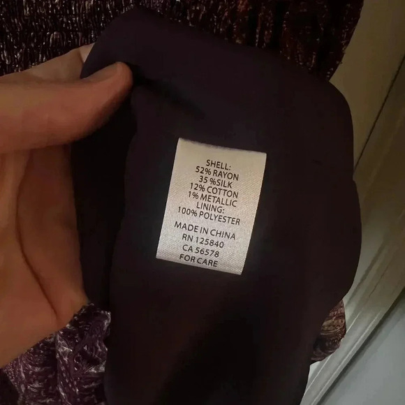 652 Intermix Lana Printed Smocked Mini Dress Size 0 Color maroon - Picture 6 of 7